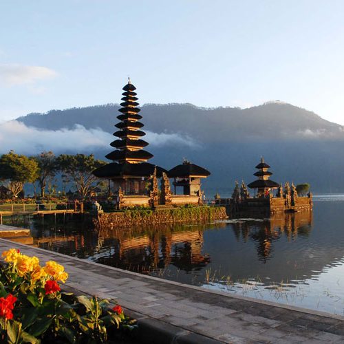 Full Day Tour Package; Singaraja Lovina North Bali